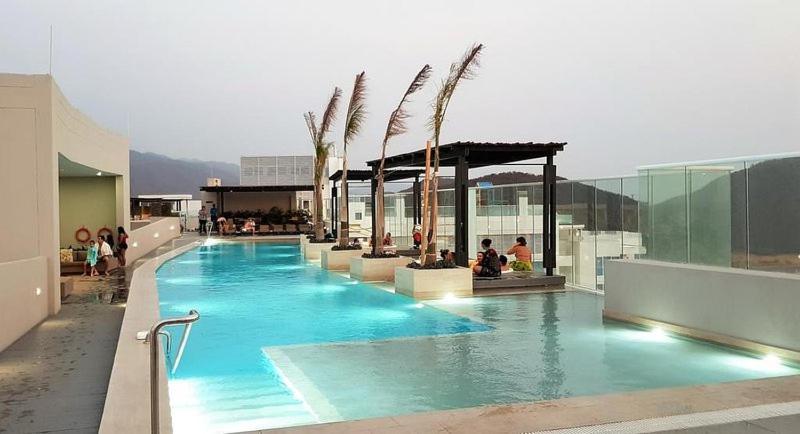 Apartamento Hermoso Con Ingreso Directo A La Playa